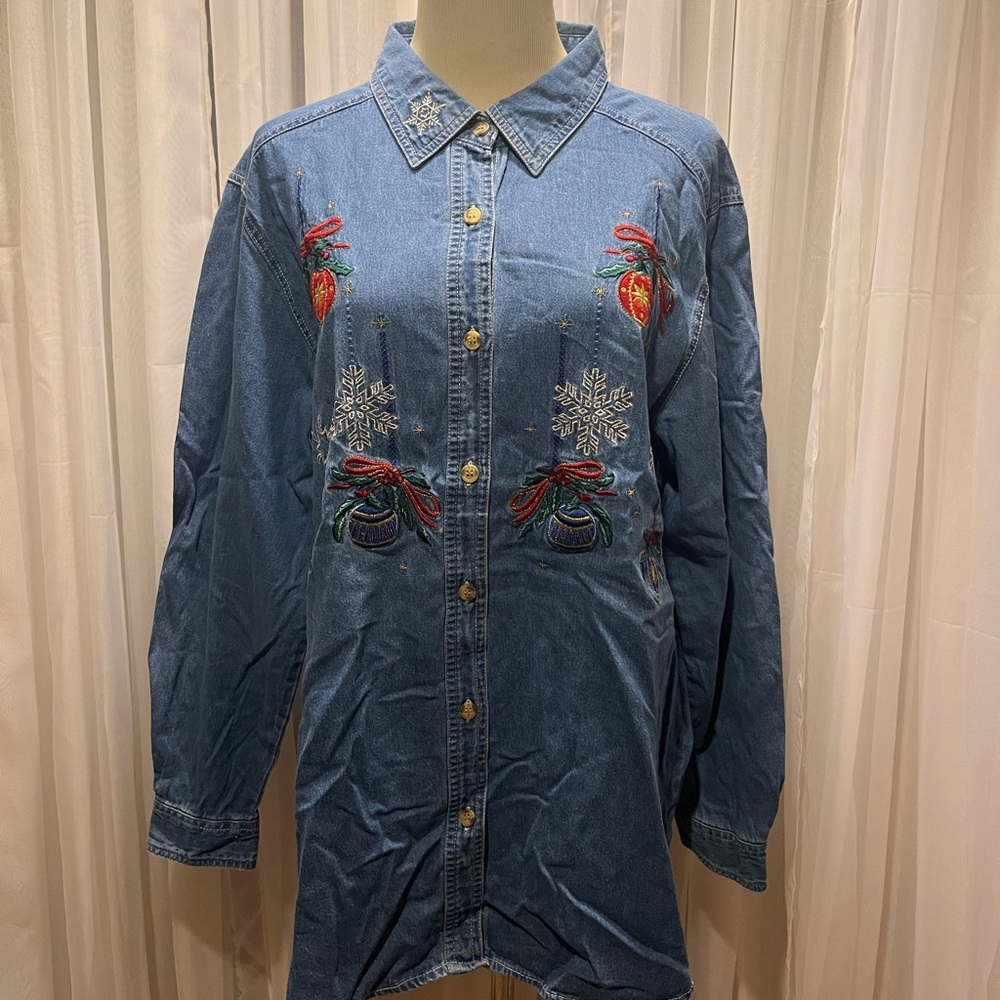 NWT Vintage Holiday Embroidered Ornaments Denim Blouse by Bobbie Brooks
